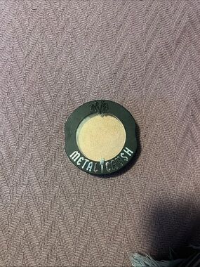 Kat Von D Metal Crush Highlighter - Gammaray
